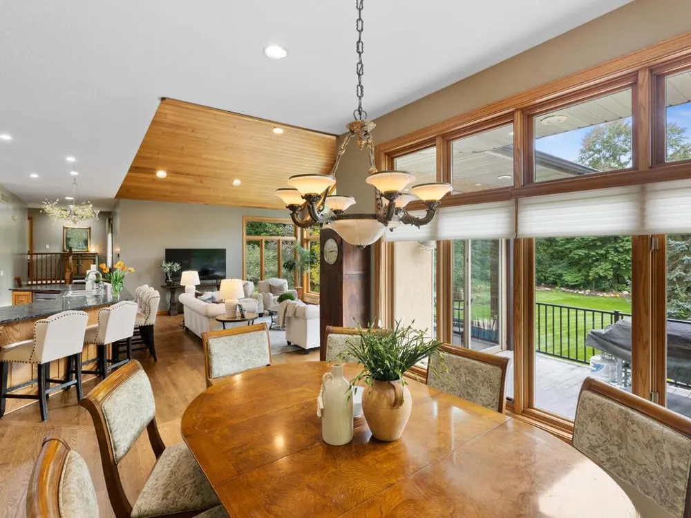 20025 Jeffrey Avenue Forest Lake, MN 55025