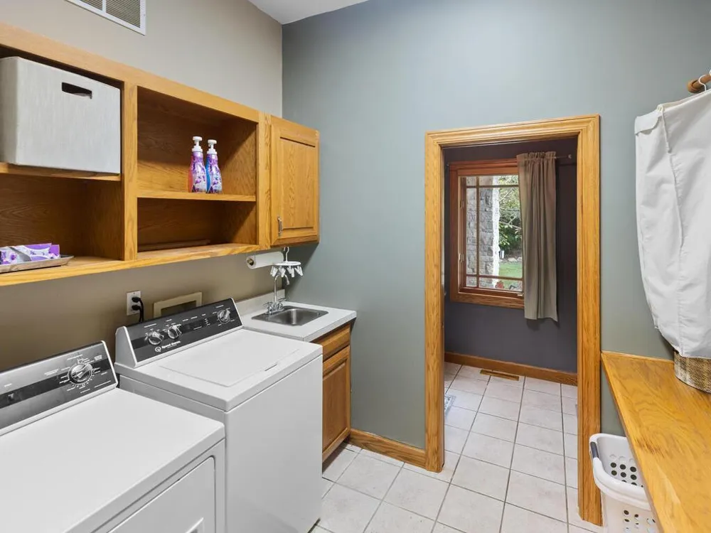 20025 Jeffrey Avenue Forest Lake, MN 55025