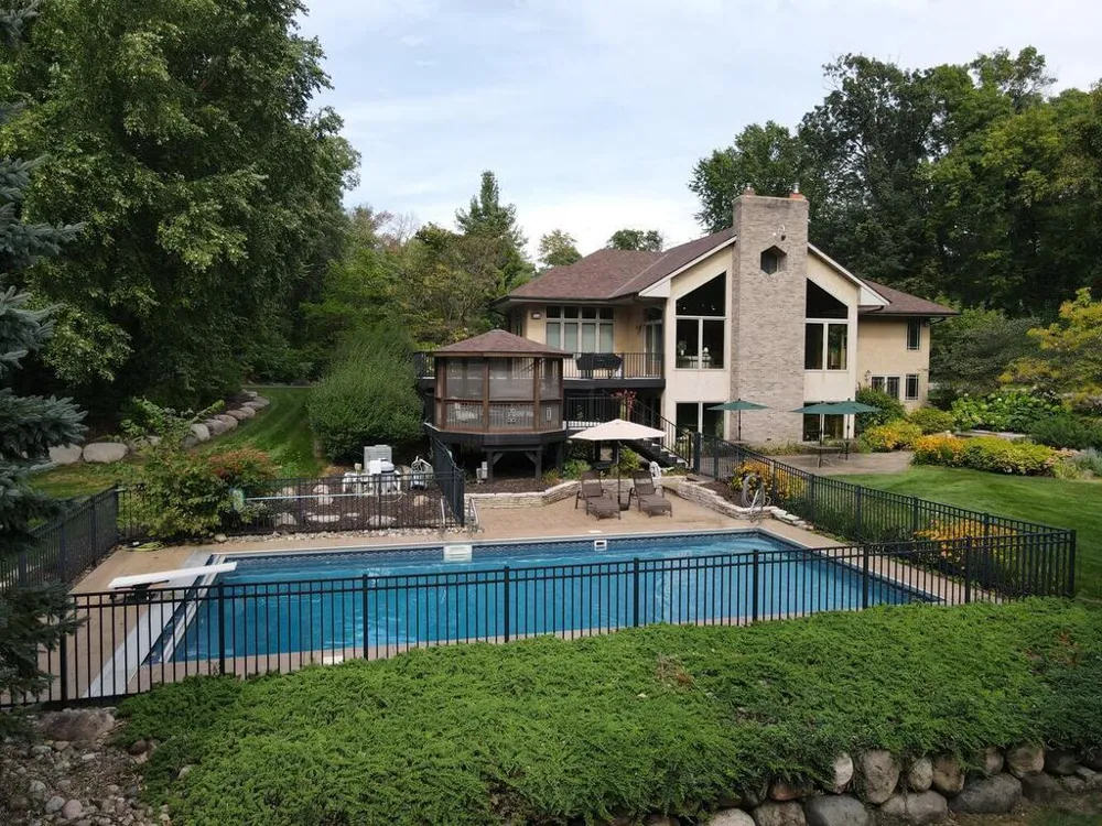 20025 Jeffrey Avenue Forest Lake, MN 55025