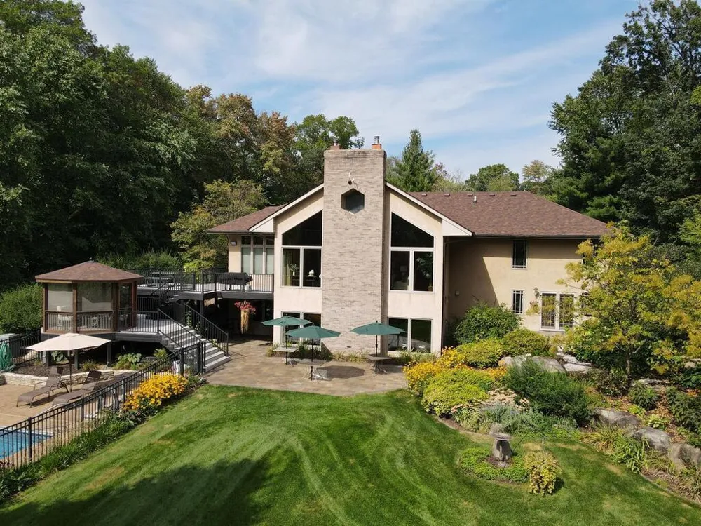 20025 Jeffrey Avenue Forest Lake, MN 55025