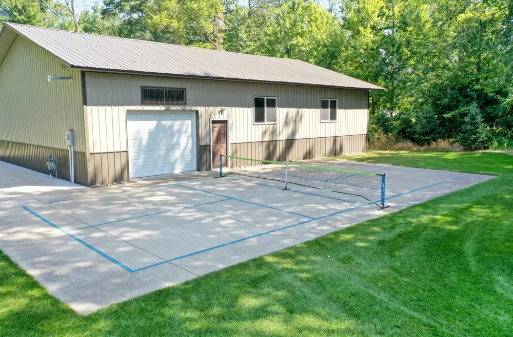 20025 Jeffrey Avenue Forest Lake, MN 55025
