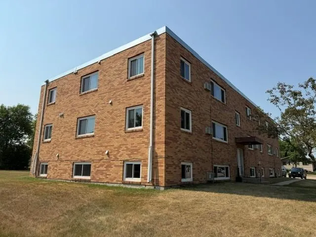 910 Maple Street Lisbon, ND 58054