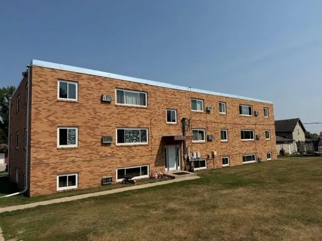 910 Maple Street Lisbon, ND 58054