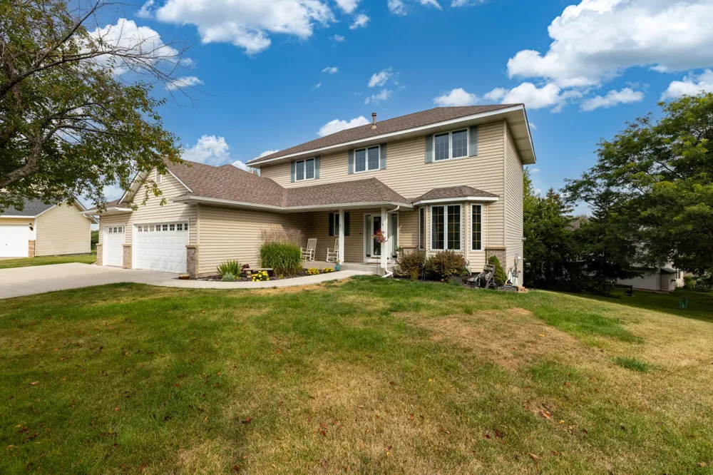 21386 Goldenrod Circle Rogers, MN 55374
