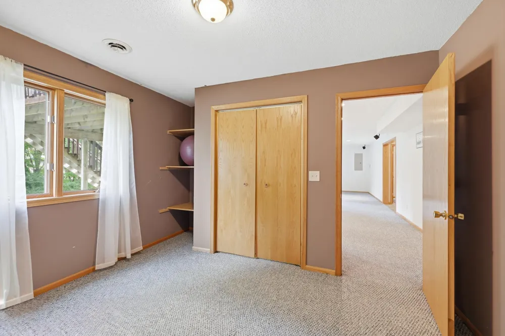 21386 Goldenrod Circle Rogers, MN 55374