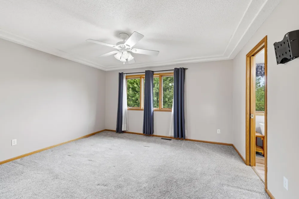 21386 Goldenrod Circle Rogers, MN 55374