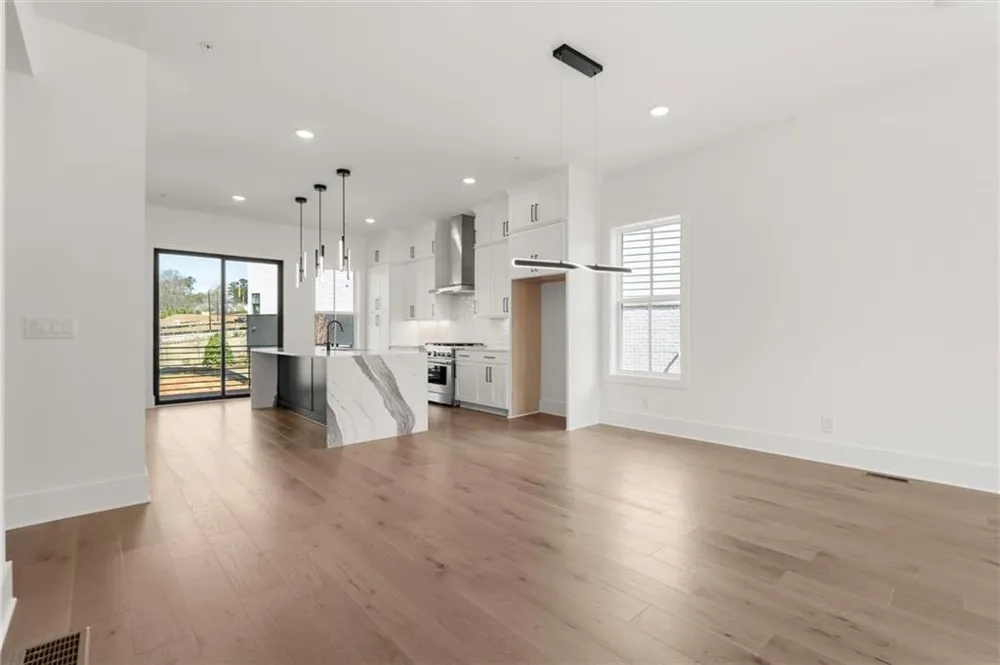 441 Mezzo Lane #93 Alpharetta, GA 30009