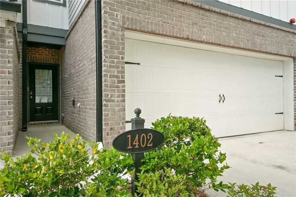 1402 Vayda Court Marietta, GA 30066