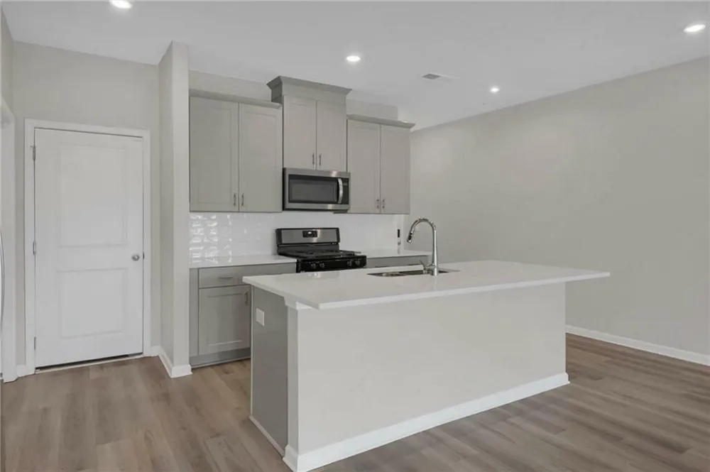 1402 Vayda Court Marietta, GA 30066