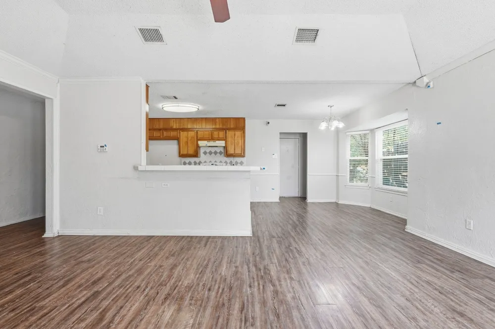 6017 Sundown Drive Watauga, TX 76148