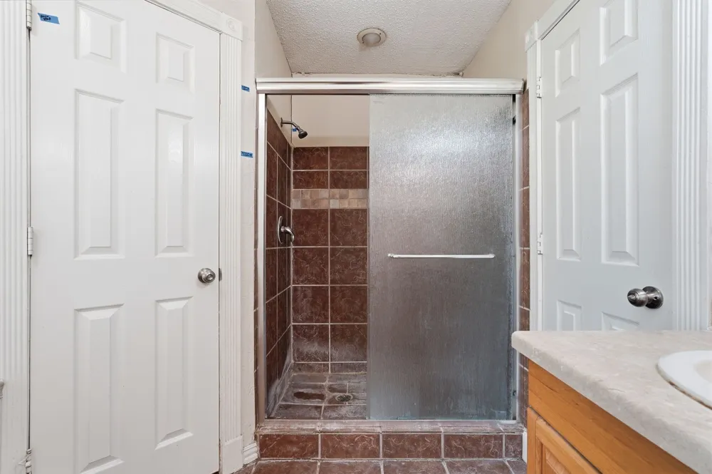 6017 Sundown Drive Watauga, TX 76148