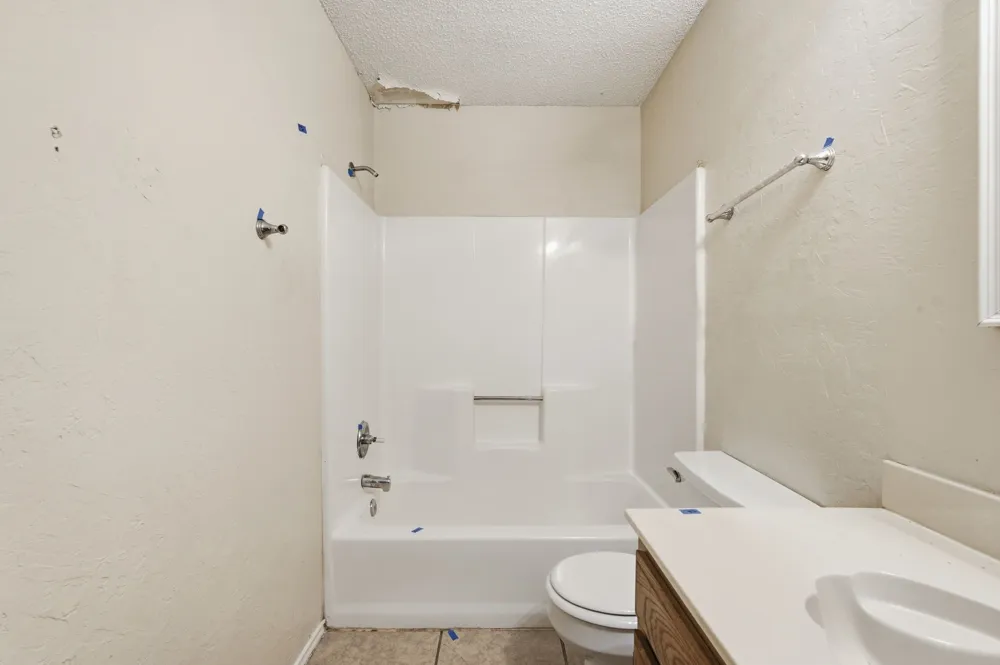 6017 Sundown Drive Watauga, TX 76148