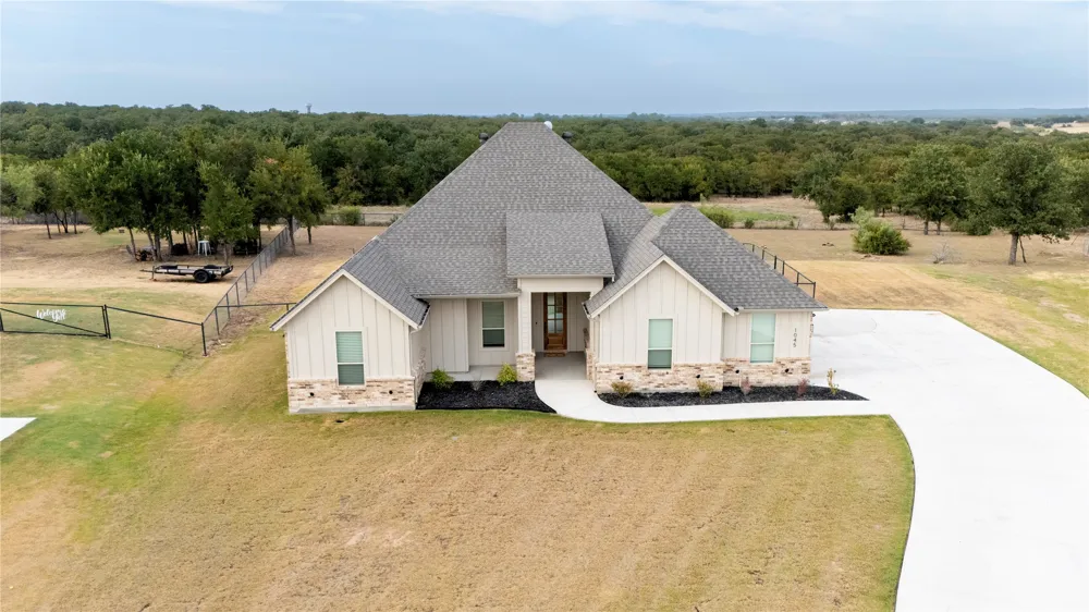 1045 Bermes Court Brock, TX 76087