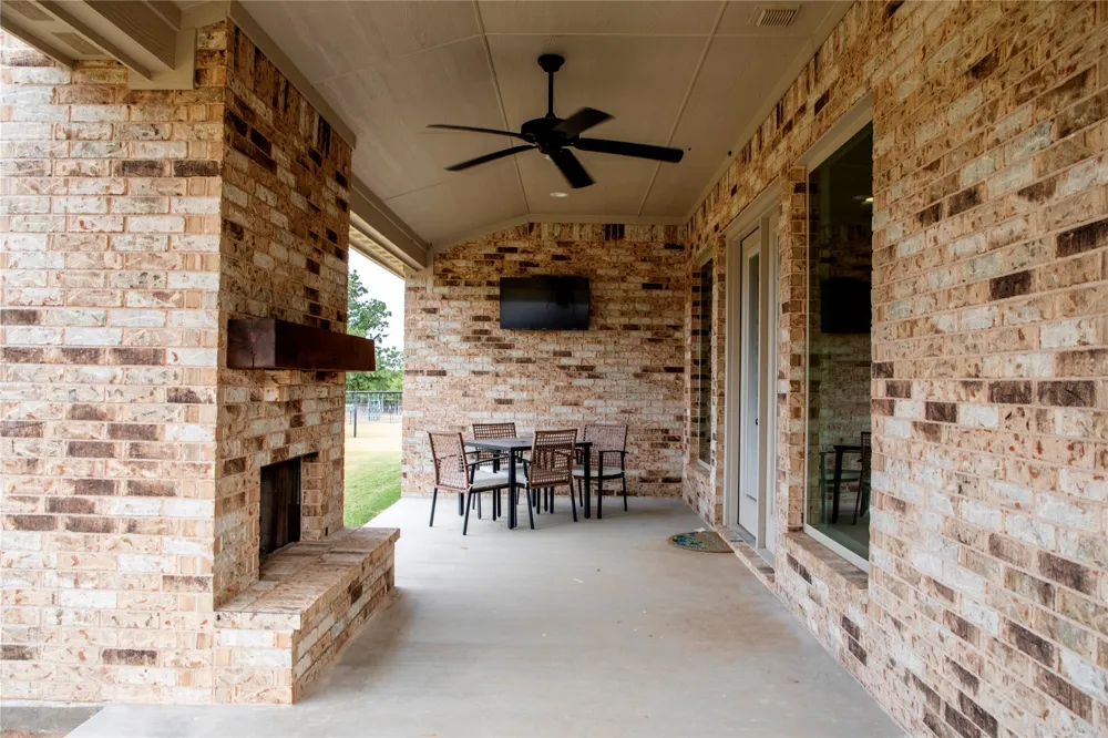 1045 Bermes Court Brock, TX 76087