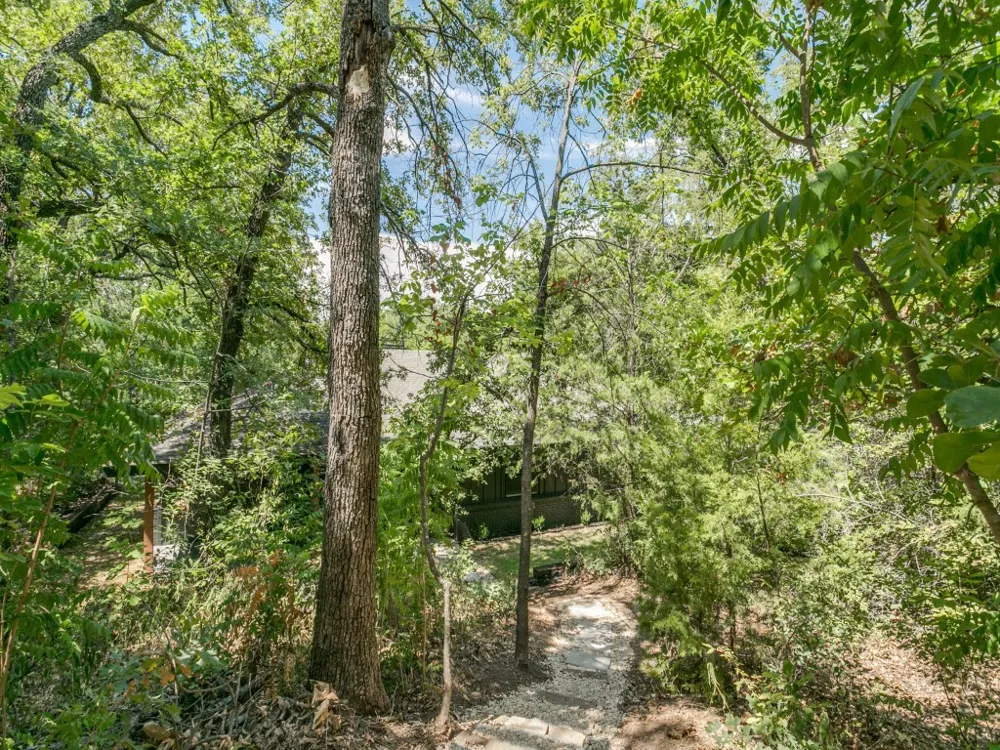 341 Scenic Drive Highland Village, TX 75077