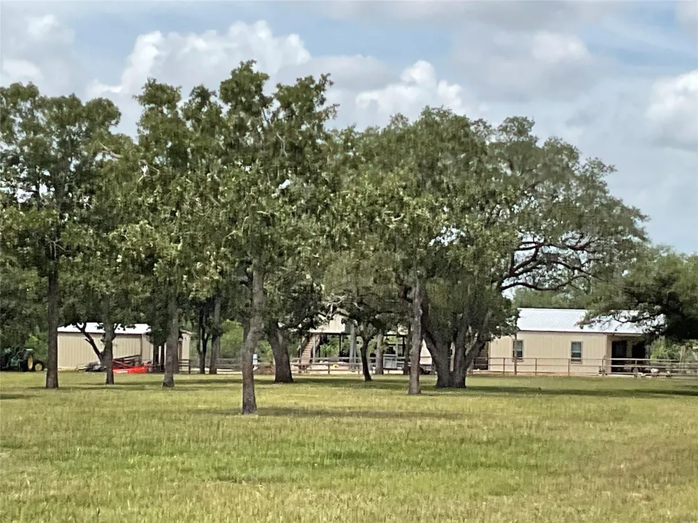 17377 Highway 87 Victoria, TX 77976