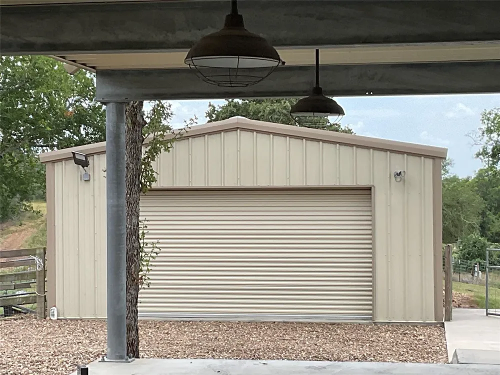17377 Highway 87 Victoria, TX 77976