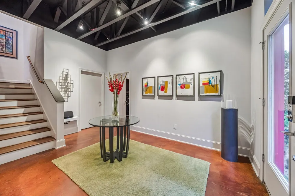 2608 Montrose Boulevard Houston, TX 77006