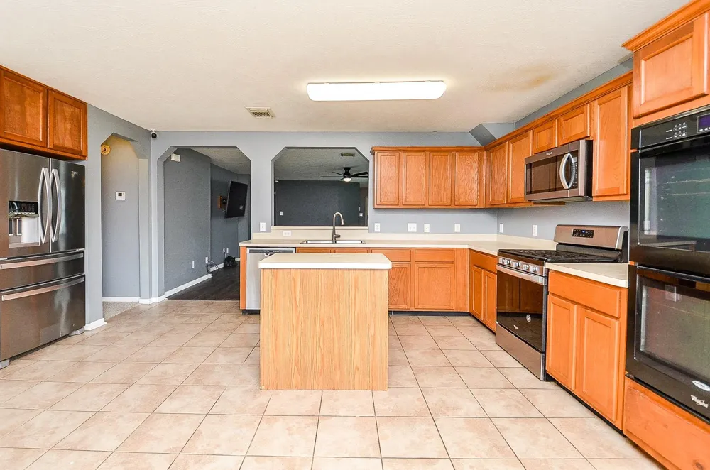 1910 Poco Drive Missouri City, TX 77489