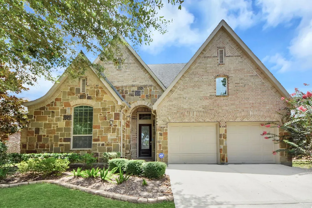 8131 Black Percher Street Conroe, TX 77385