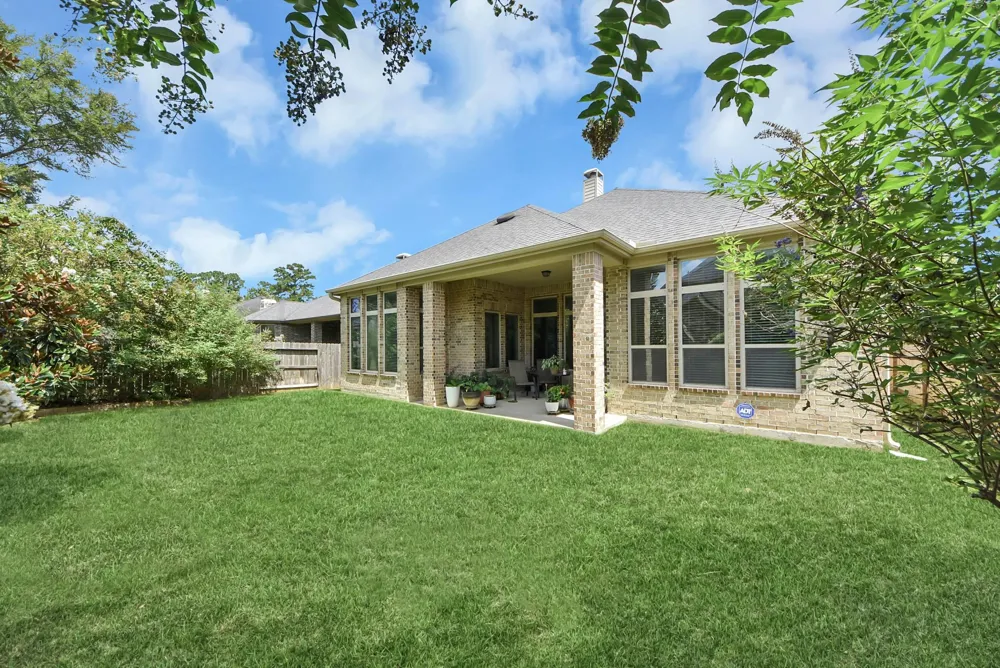 8131 Black Percher Street Conroe, TX 77385