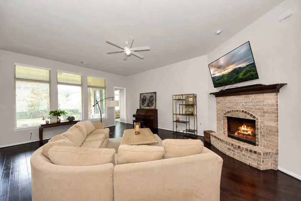 8131 Black Percher Street Conroe, TX 77385