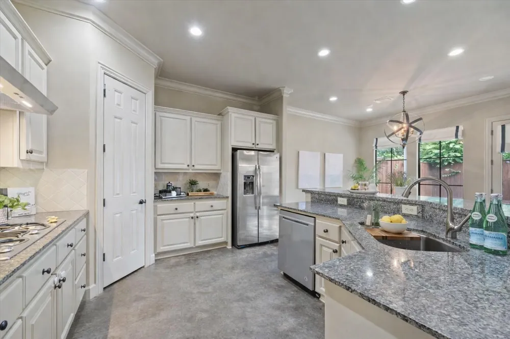 5430 Fairdale Houston, TX 77056