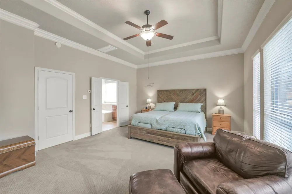 21214 Redcrest Manor Drive Richmond, TX 77406