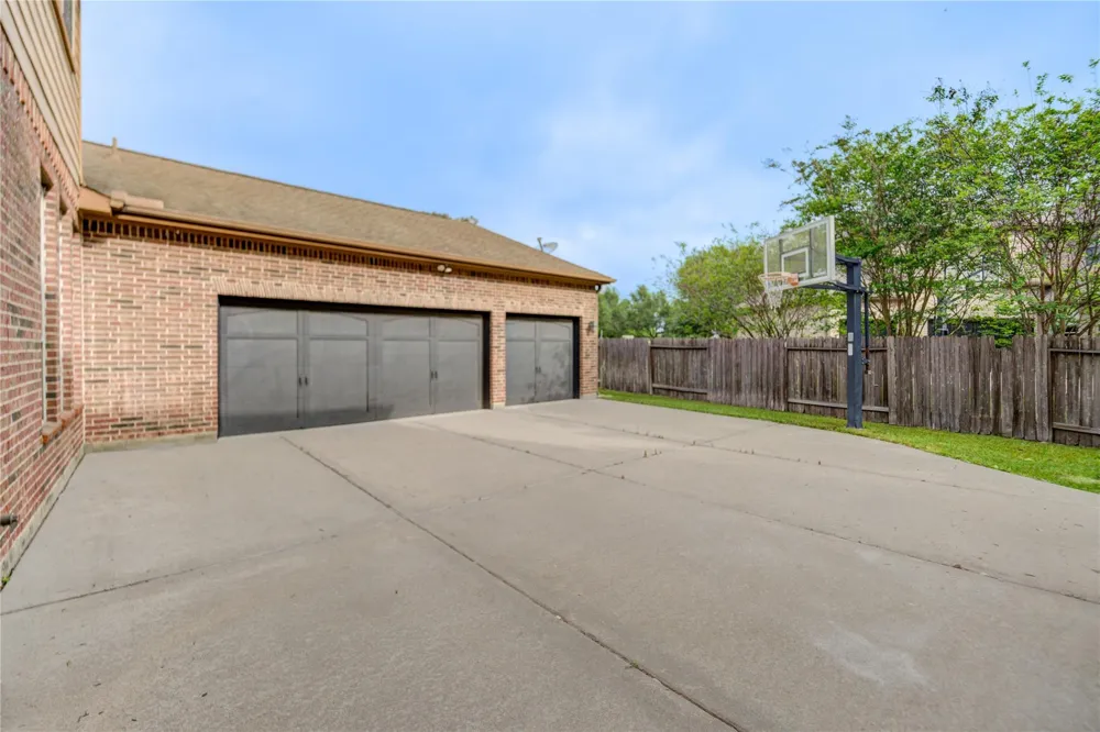 27715 Guthrie Ridge Ln Katy, TX 77494