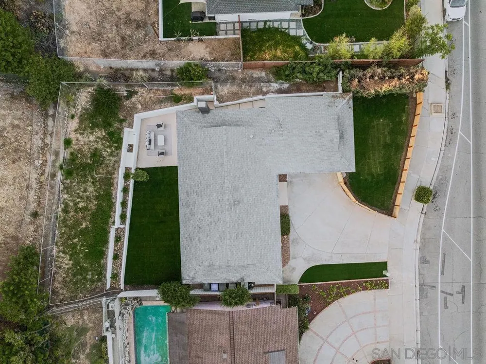 5994 Amaya Dr La Mesa, CA 91942