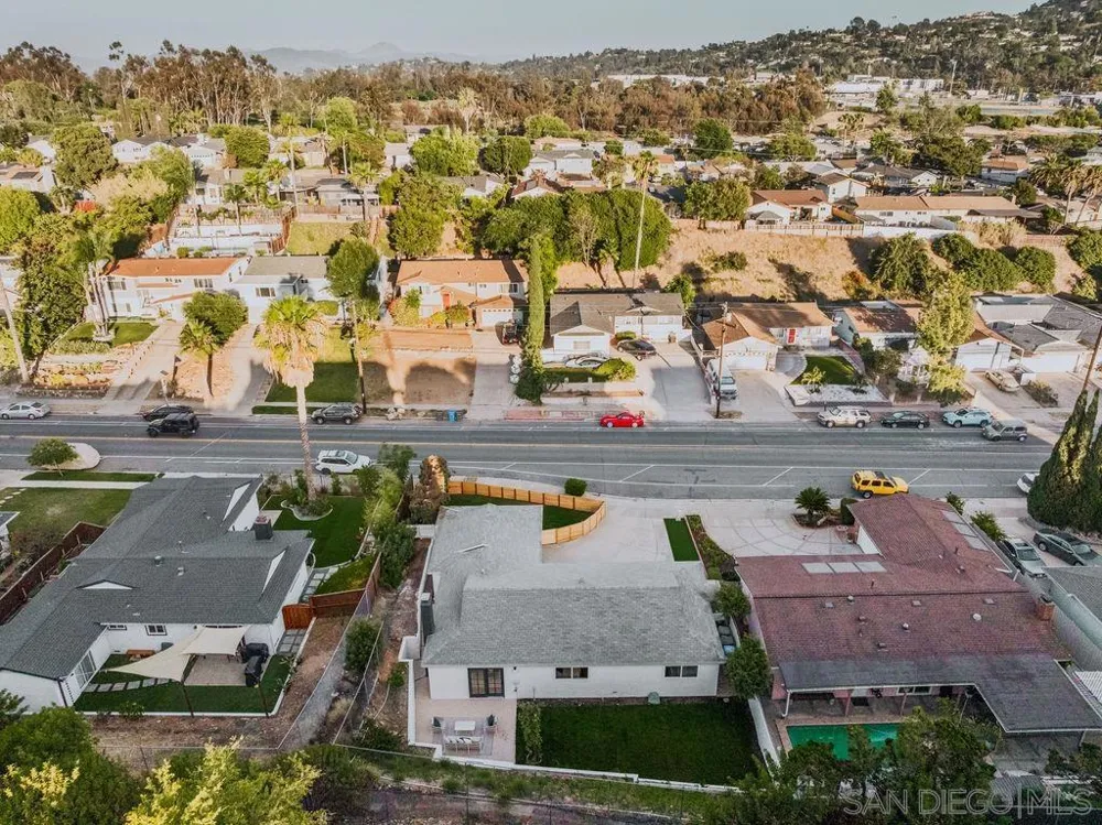 5994 Amaya Dr La Mesa, CA 91942