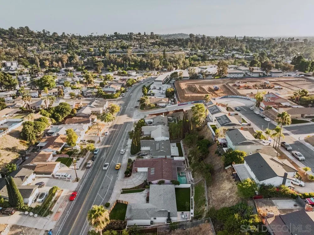 5994 Amaya Dr La Mesa, CA 91942