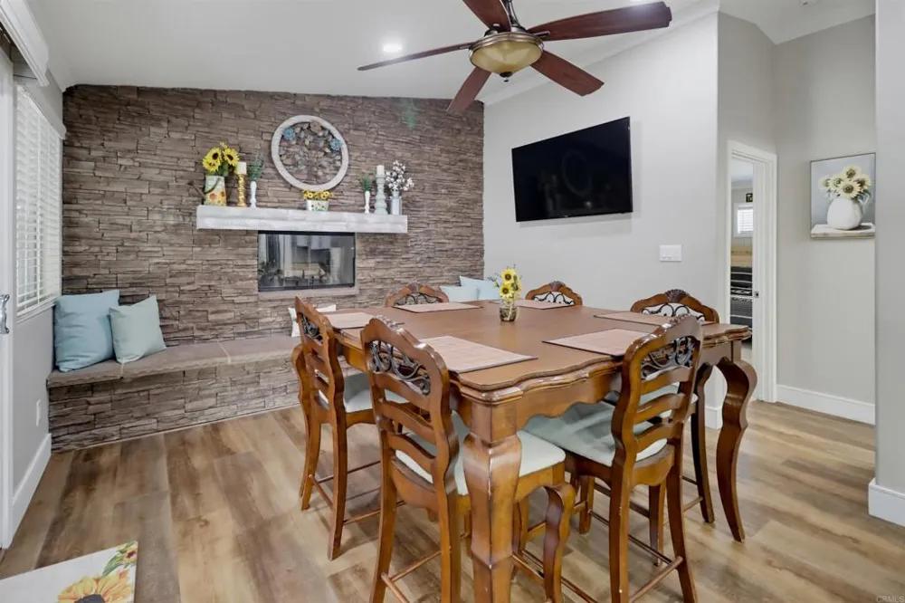 5150 Harmony Lane La Mesa, CA 91941