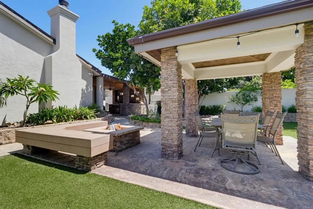 5150 Harmony Lane La Mesa, CA 91941
