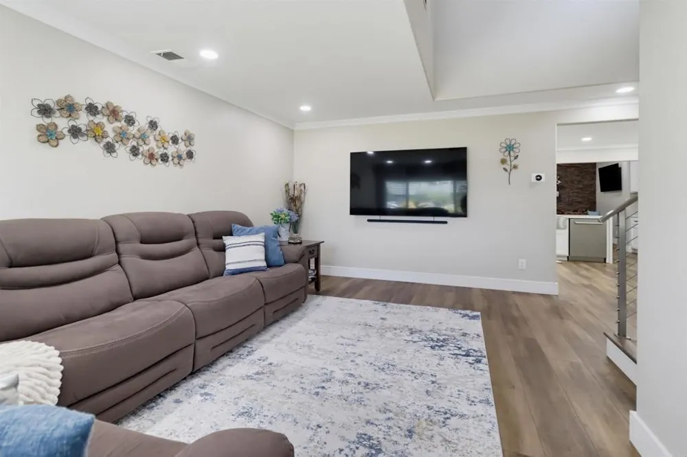 5150 Harmony Lane La Mesa, CA 91941