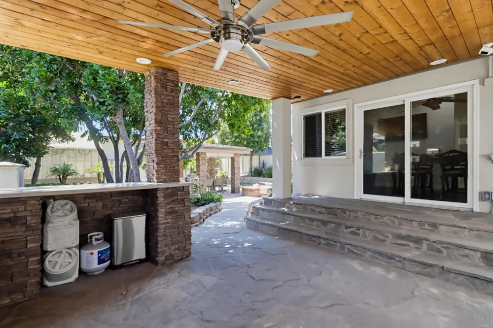 5150 Harmony Lane La Mesa, CA 91941