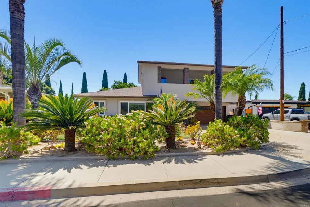 5150 Harmony Lane La Mesa, CA 91941