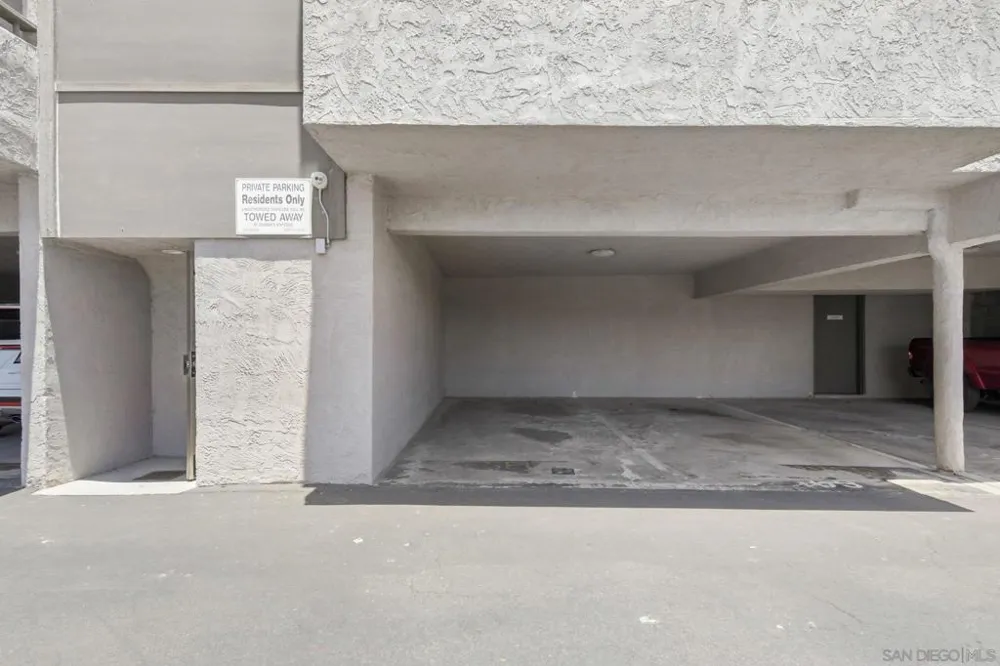 3940 Dove Street #204 San Diego, CA 92103