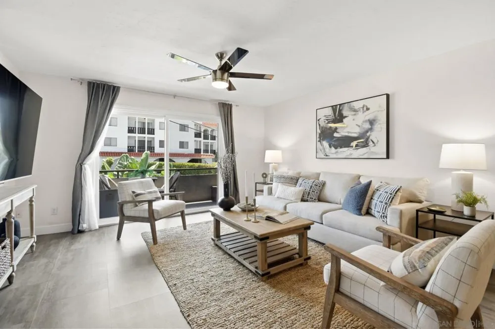 3940 Dove Street #204 San Diego, CA 92103