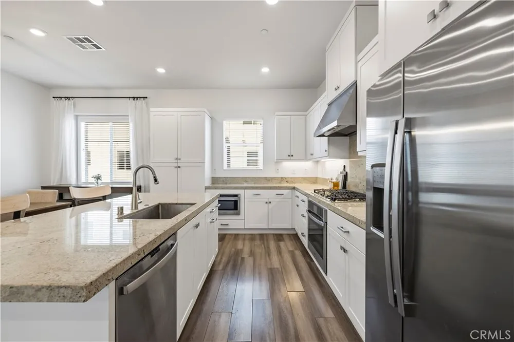 27420 Horizon View Valencia, CA 91381