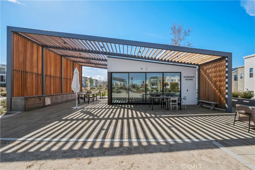 27420 Horizon View Valencia, CA 91381