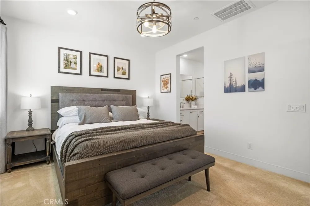 27420 Horizon View Valencia, CA 91381
