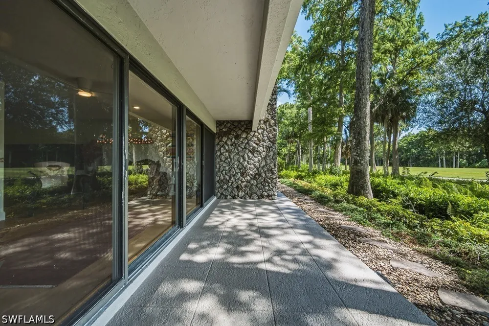 Clubhouse Drive #152 Naples, FL 34105