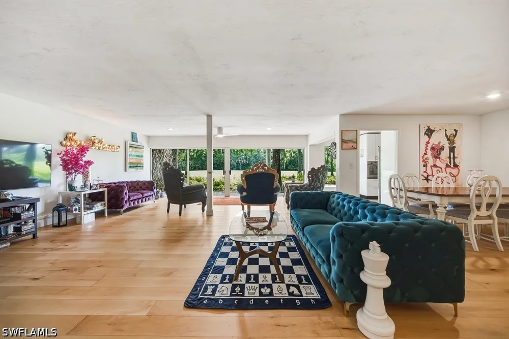 Clubhouse Drive #152 Naples, FL 34105