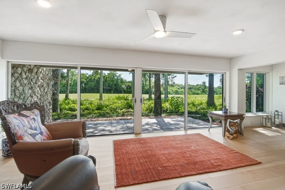 Clubhouse Drive #152 Naples, FL 34105