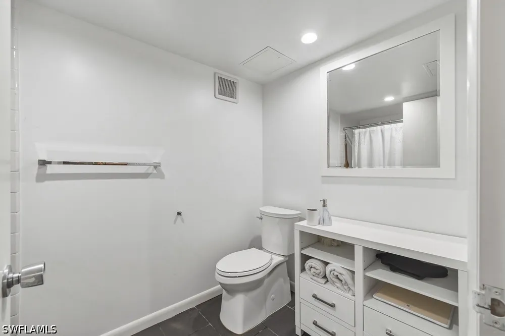 Clubhouse Drive #152 Naples, FL 34105