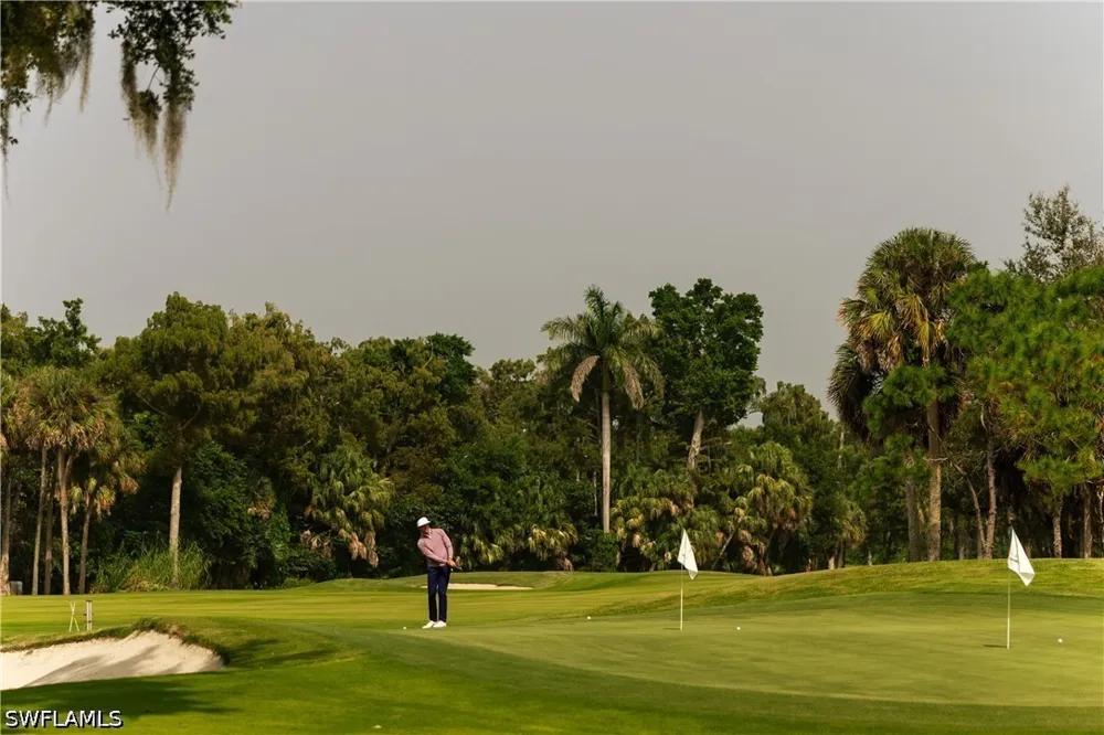 Clubhouse Drive #152 Naples, FL 34105