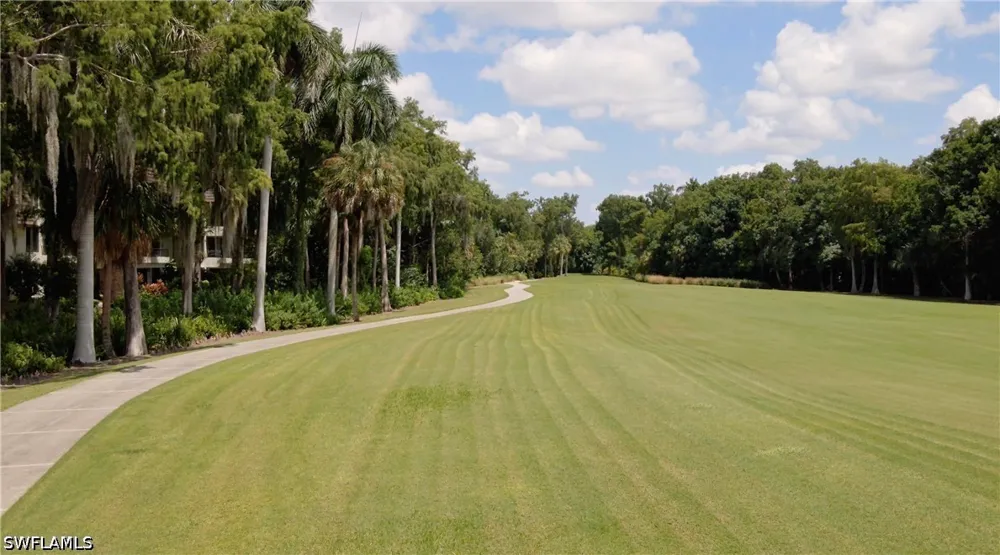 Clubhouse Drive #152 Naples, FL 34105