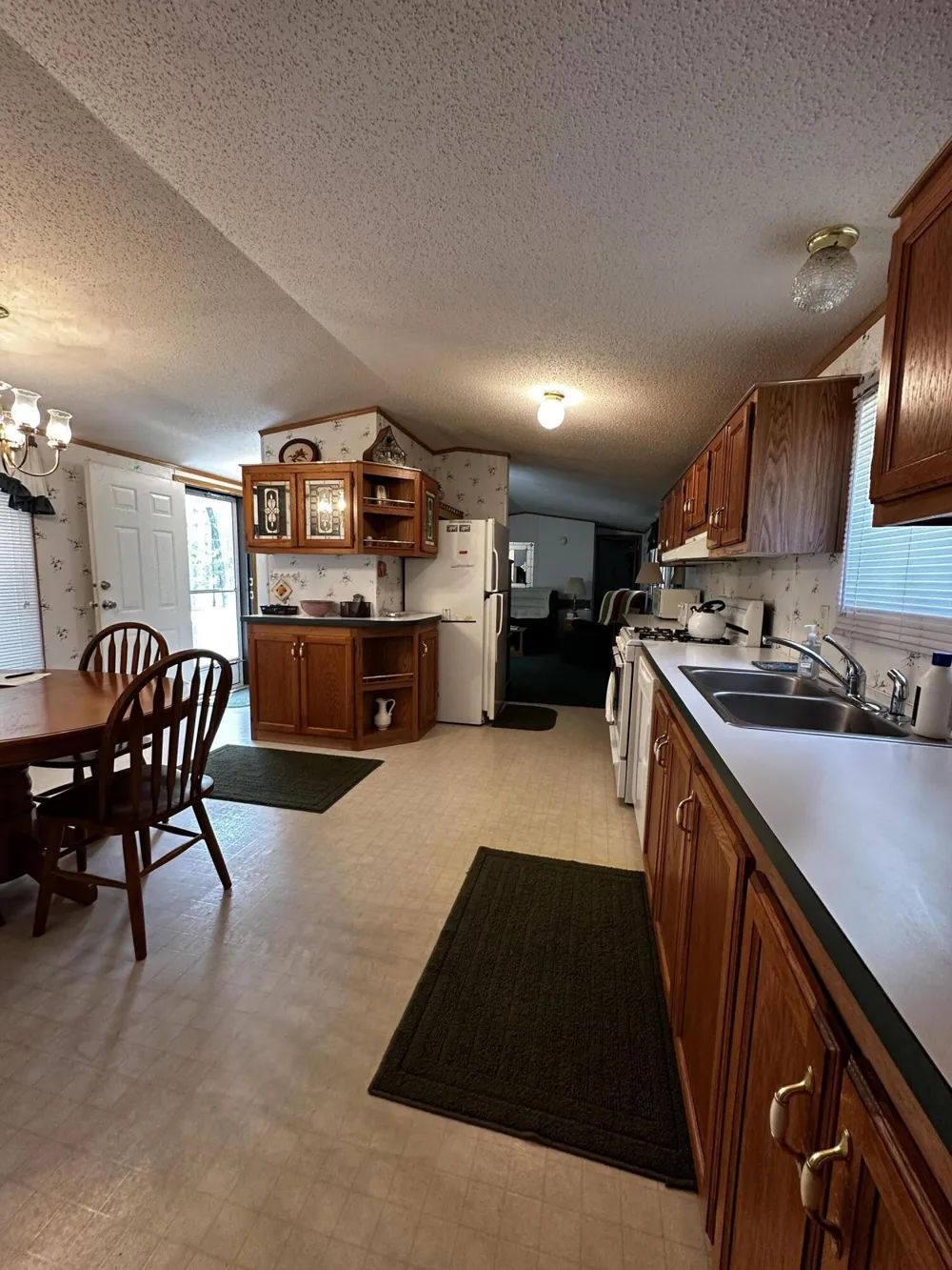 1627 W Delong Drive Baldwin, MI 49304