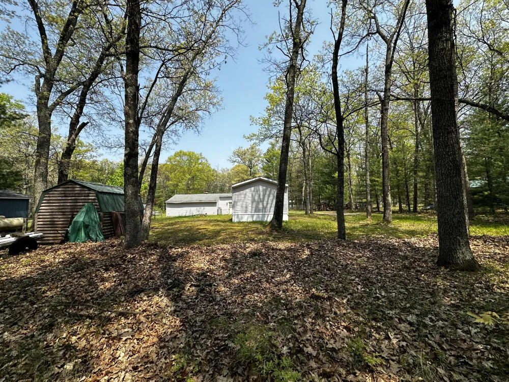 1627 W Delong Drive Baldwin, MI 49304
